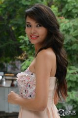 Sagarika At Friend Request Trailer Launch